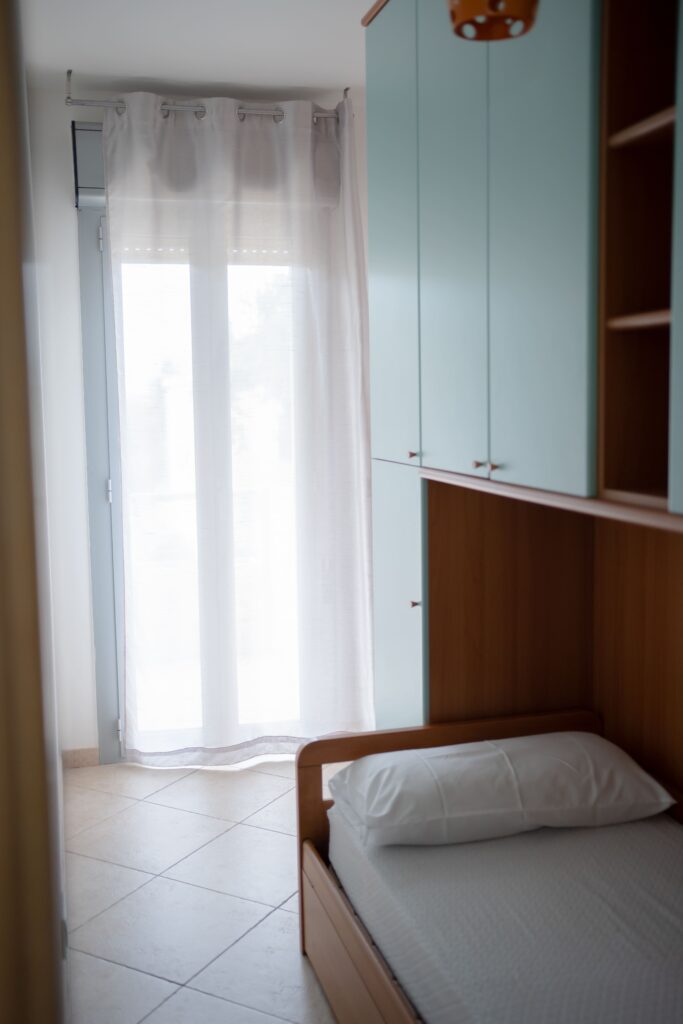 cagliari, bed and breakfast camera da letto